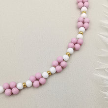 Carica l&#39;immagine nel visualizzatore di Gallery, Collana da donna choker a treccia colore bianco rosa antico 37cm +5cm oro
