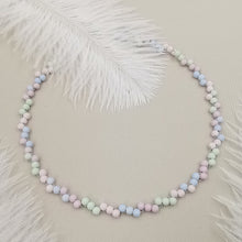 Carica l&#39;immagine nel visualizzatore di Gallery, Collana da donna choker a treccia multicolore pastello 35cm +5cm argento
