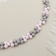 Carica l&#39;immagine nel visualizzatore di Gallery, Collana da donna choker a treccia colore rosa chiaro grigio 36cm +5cm argento
